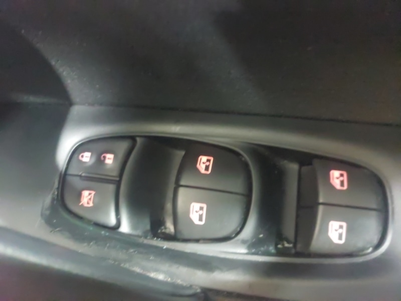 Used Nissan Qashqai 2018 for sale - 78126562: Photo 19