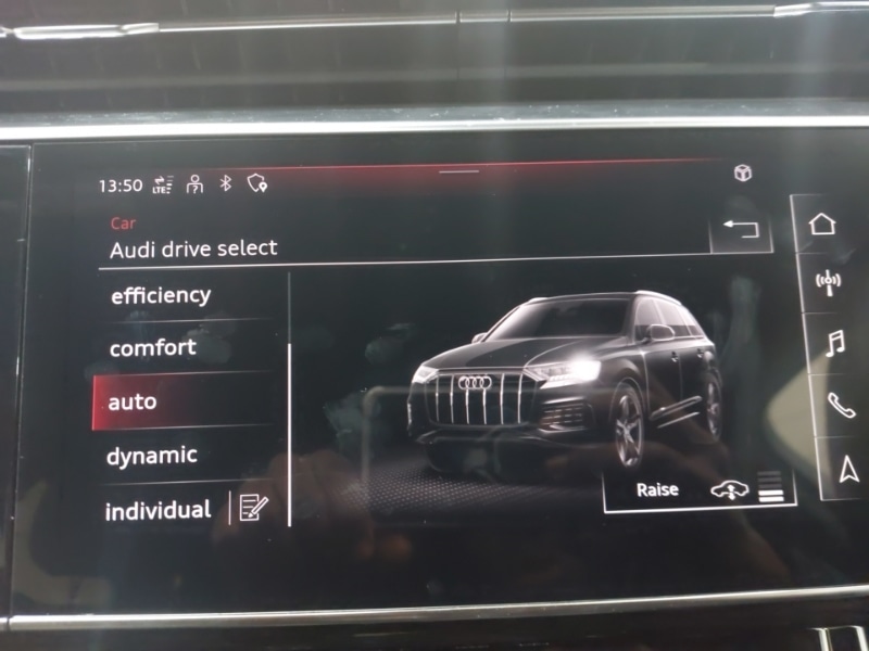 Used Audi Q7 2022 for sale - 77595940: Photo 12