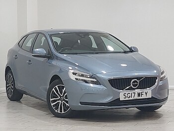Used Volvo V40 2017 for sale - 78600344: Photo
