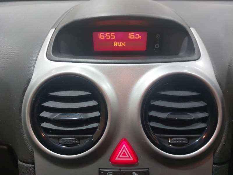 Used Vauxhall Corsa 2013 for sale - 78183681: Photo 11