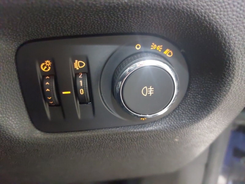 Used Vauxhall Corsa 2013 for sale - 78183681: Photo 15