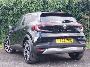 Used Renault Captur 2023 for sale - 79782485: Photo