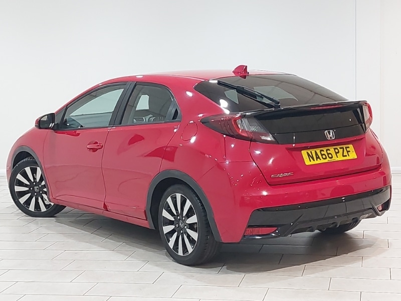 Used Honda Civic 2016 for sale - 76613932: Photo 3