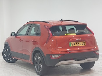 Used Kia Niro 2023 for sale - 77652327: Photo