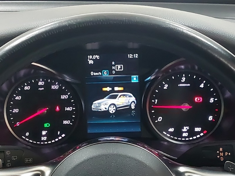 Used Mercedes-Benz GLC 2019 for sale - 76071315: Photo 11