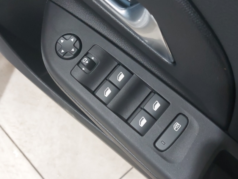 Used Vauxhall Corsa 2025 for sale - 76066507: Photo 12