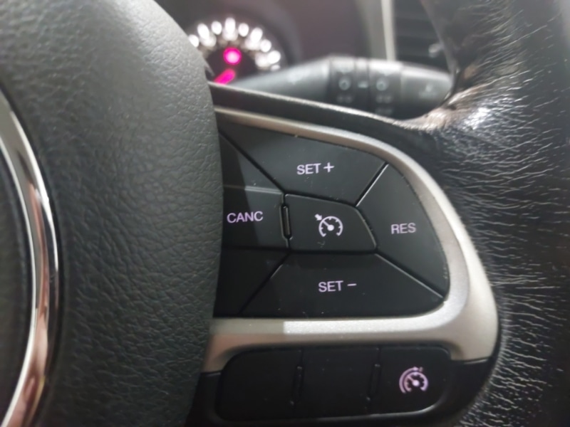 Used Jeep Renegade 2017 for sale - 78169707: Photo 18