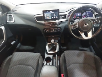 Used Kia Ceed 2020 for sale - 78515702: Photo