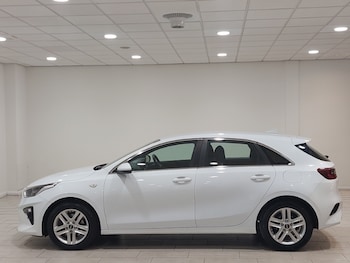 Used Kia Ceed 2020 for sale - 78515702: Photo