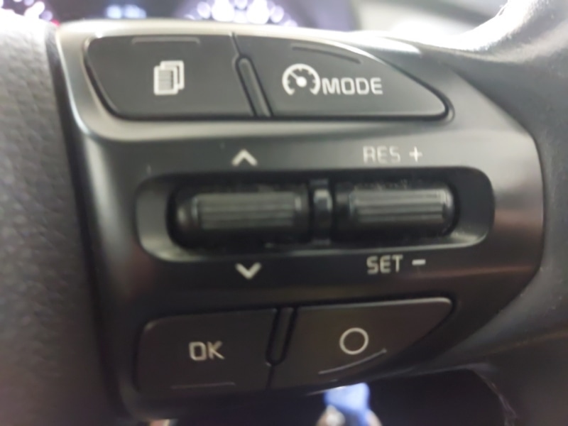 Used Kia Stonic 2018 for sale - 76548735: Photo 13