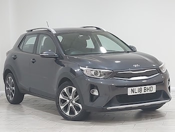 Used Kia Stonic 2018 for sale - 76548735: Photo