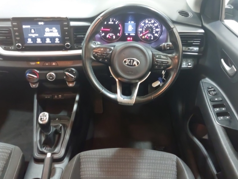 Used Kia Stonic 2018 for sale - 76548735: Photo 7