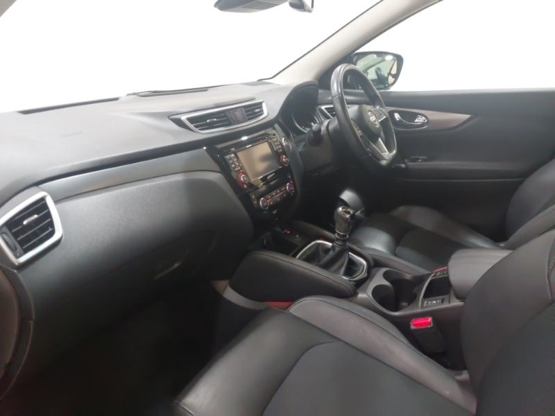 Used Nissan Qashqai 2018 for sale - 77224020: Photo 5