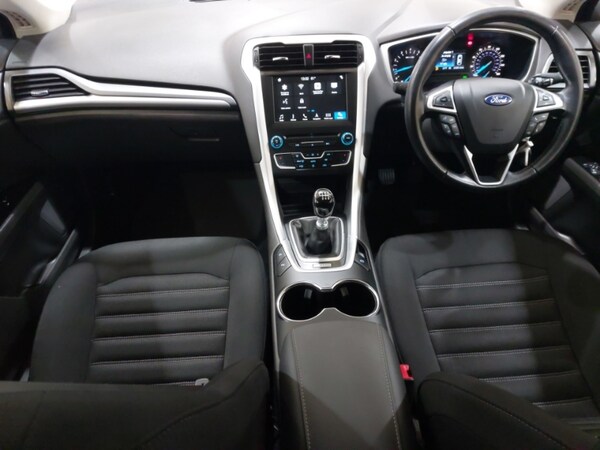 Used Ford Mondeo 2018 for sale - 76268974: Photo 2
