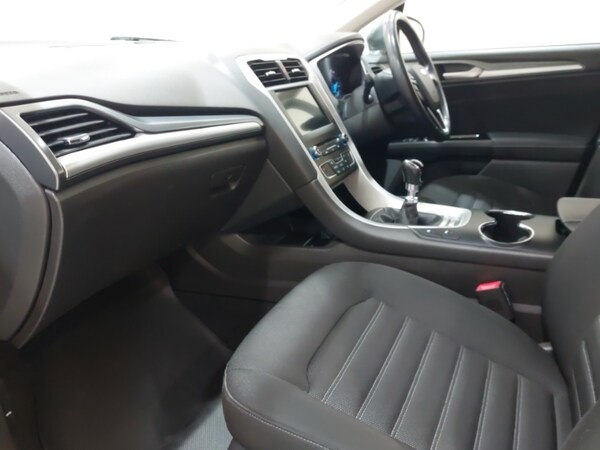 Used Ford Mondeo 2018 for sale - 76268974: Photo 5