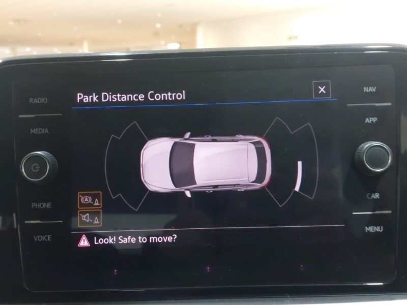 Used Volkswagen T-Roc 2023 for sale - 77947862: Photo 12