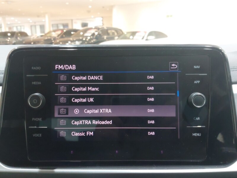 Used Volkswagen T-Roc 2023 for sale - 77947862: Photo 13