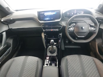 Used Peugeot 2008 2025 for sale - 78151159: Photo