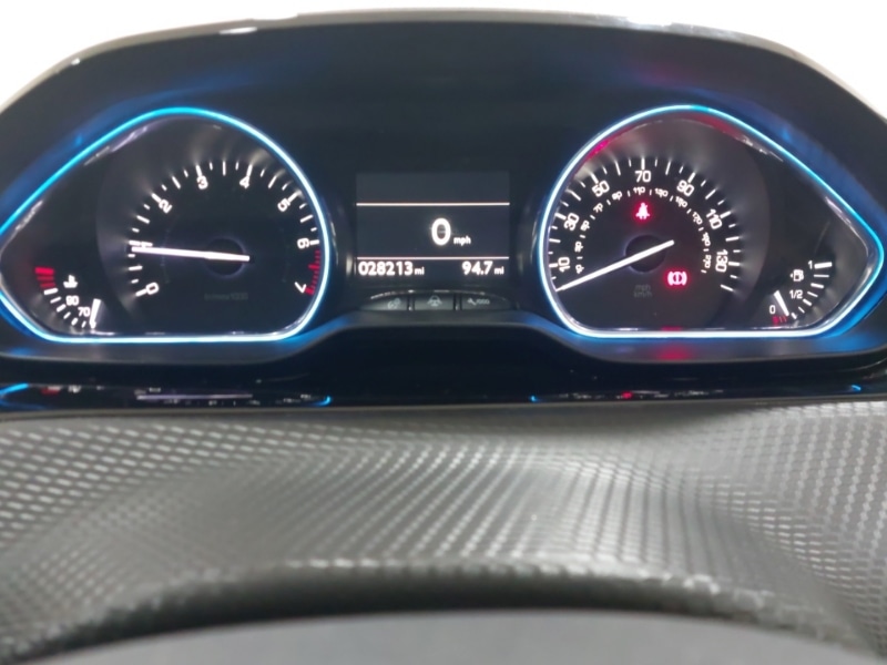 Used Peugeot 2008 2018 for sale - 77073535: Photo 11