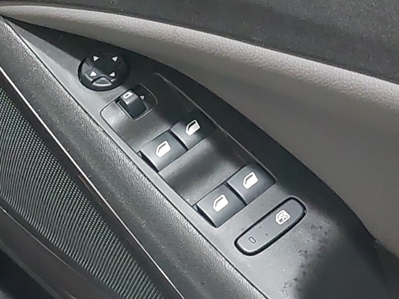 Used Vauxhall Crossland X 2020 for sale - 77289962: Photo 12