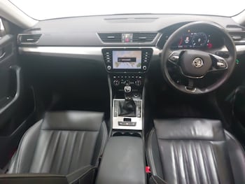 Used Skoda Superb 2023 for sale - 78238164: Photo