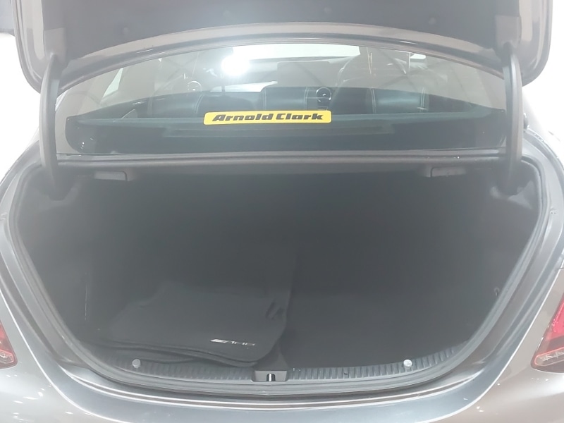 Used Mercedes-Benz C Class 2019 for sale - 77731237: Photo 8