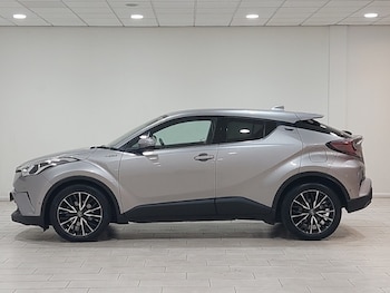 Used Toyota C-HR 2019 for sale - 75530583: Photo