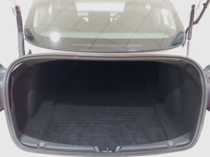 Used Tesla Model 3 2023 for sale - 76651597: Photo 8