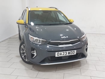Used Kia Stonic 2023 for sale - 78503076: Photo