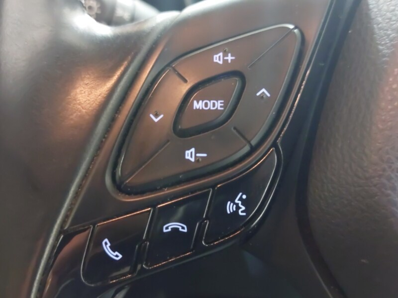 Used Toyota C-HR 2019 for sale - 77448610: Photo 18