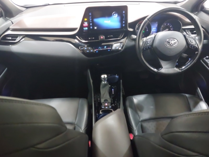 Used Toyota C-HR 2019 for sale - 77448610: Photo 2