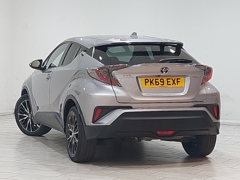 Used Toyota C-HR 2019 for sale - 77448610: Photo 3