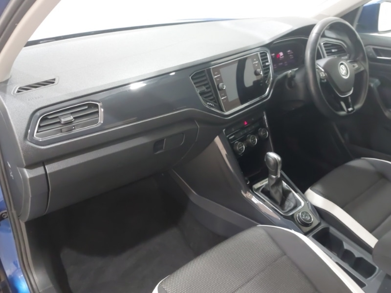 Used Volkswagen T-Roc 2018 for sale - 76269093: Photo 5