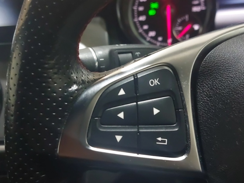 Used Mercedes-Benz GLA 2018 for sale - 77623037: Photo 18