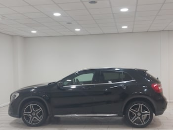Used Mercedes-Benz GLA 2018 for sale - 77623037: Photo