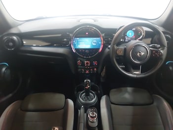 Used Alfa Romeo Junior 2025 for sale - 77852220: Photo