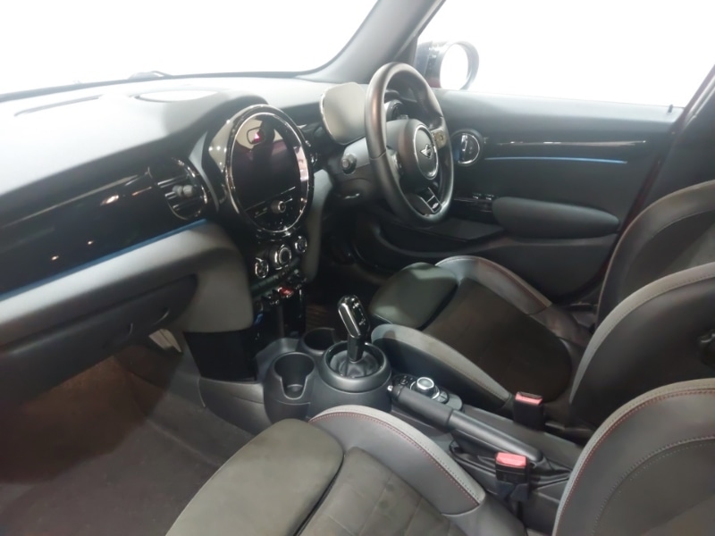 Used Alfa Romeo Junior 2025 for sale - 77852220: Photo 5