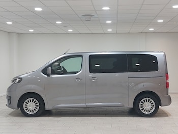 Used Toyota PROACE CITY Verso 2023 for sale - 77224023: Photo
