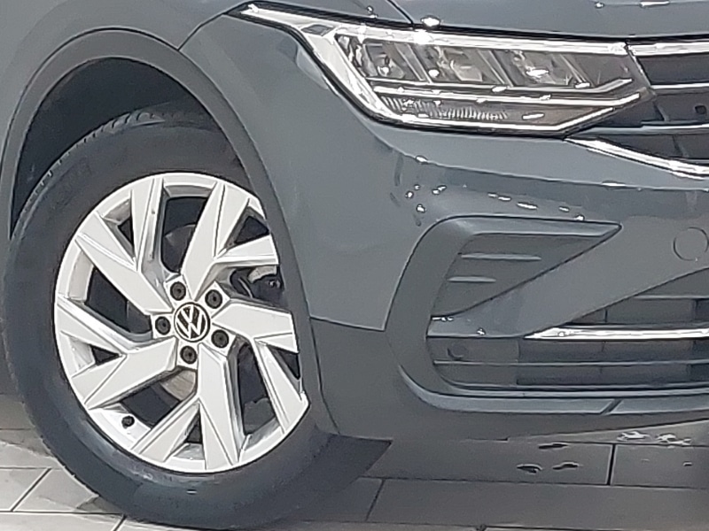 Used Volkswagen Tiguan 2021 for sale - 76548734: Photo 9