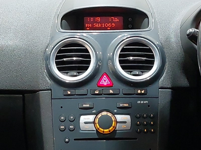 Used Vauxhall Corsa 2012 for sale - 76414343: Photo 10