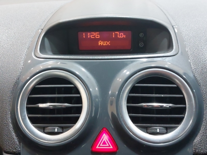 Used Vauxhall Corsa 2012 for sale - 76414343: Photo 14