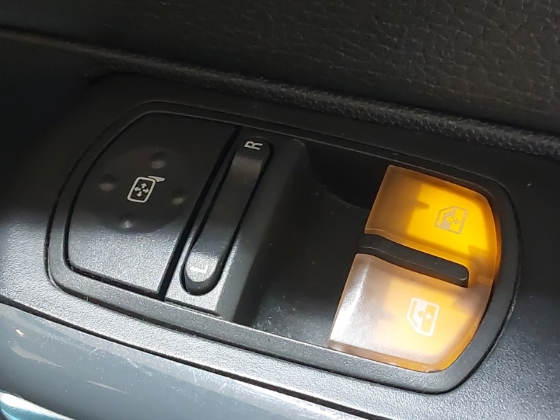 Used Vauxhall Corsa 2012 for sale - 76414343: Photo 19