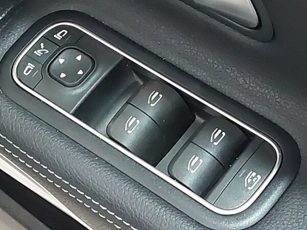 Used Mercedes-Benz CLA 2022 for sale - 75989378: Photo 12
