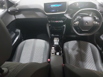 Used Peugeot 208 2025 for sale - 76487925: Photo