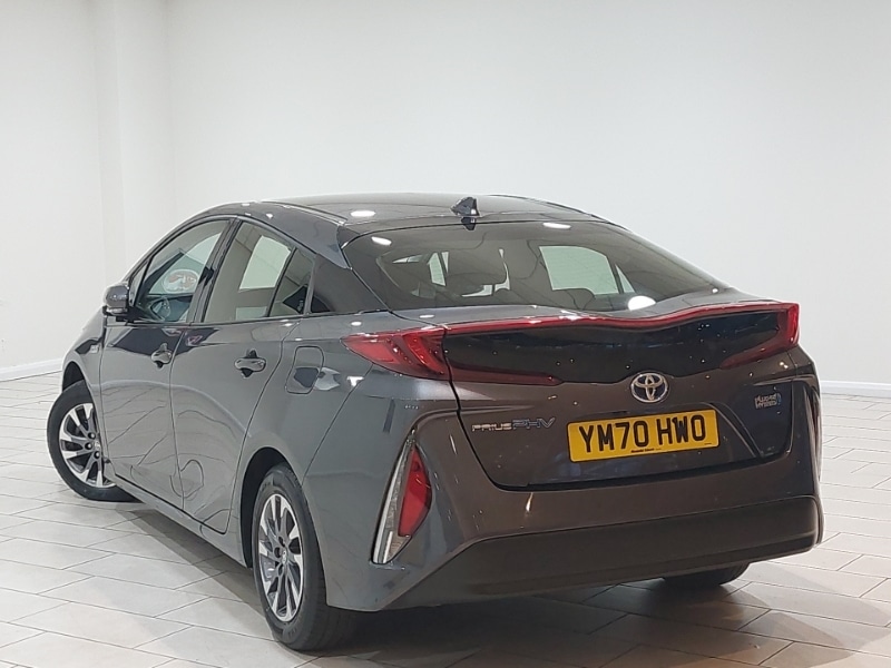 Used Toyota Prius 2020 for sale - 77047244: Photo 3