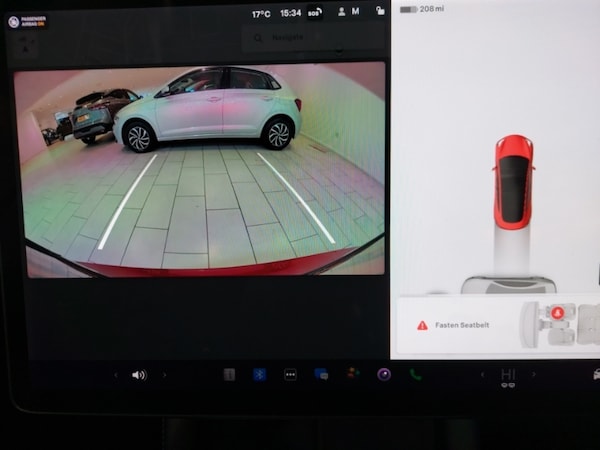 Used Tesla Model 3 2021 for sale - 76226103: Photo 11