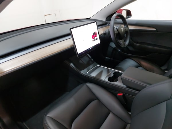 Used Tesla Model 3 2021 for sale - 76226103: Photo 5