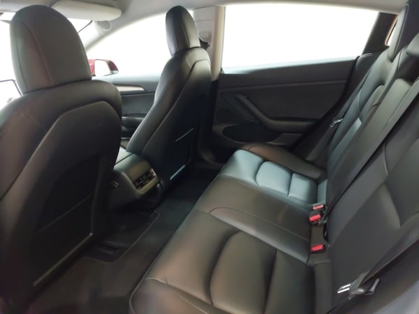 Used Tesla Model 3 2021 for sale - 76226103: Photo 6