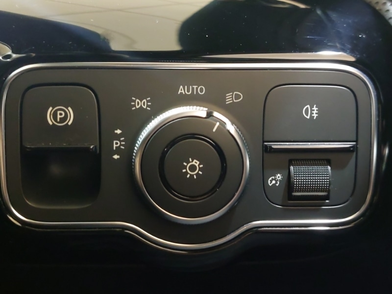 Used Mercedes-Benz A-Class 2018 for sale - 77105225: Photo 18