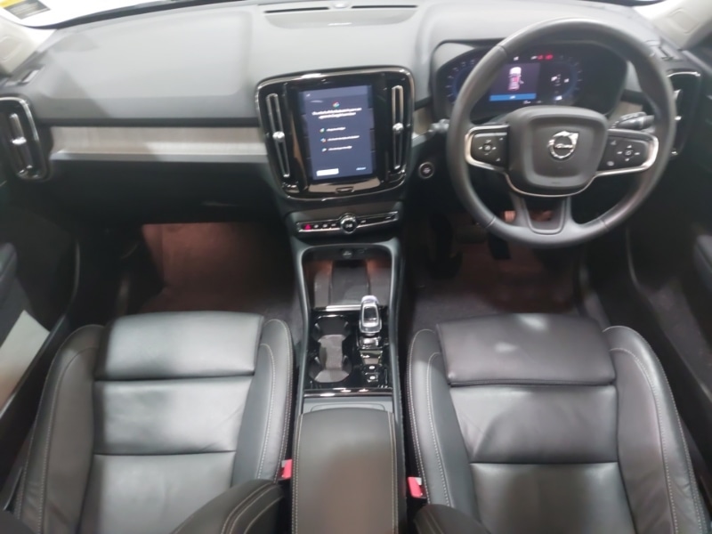 Used Volvo XC40 2024 for sale - 77241017: Photo 2